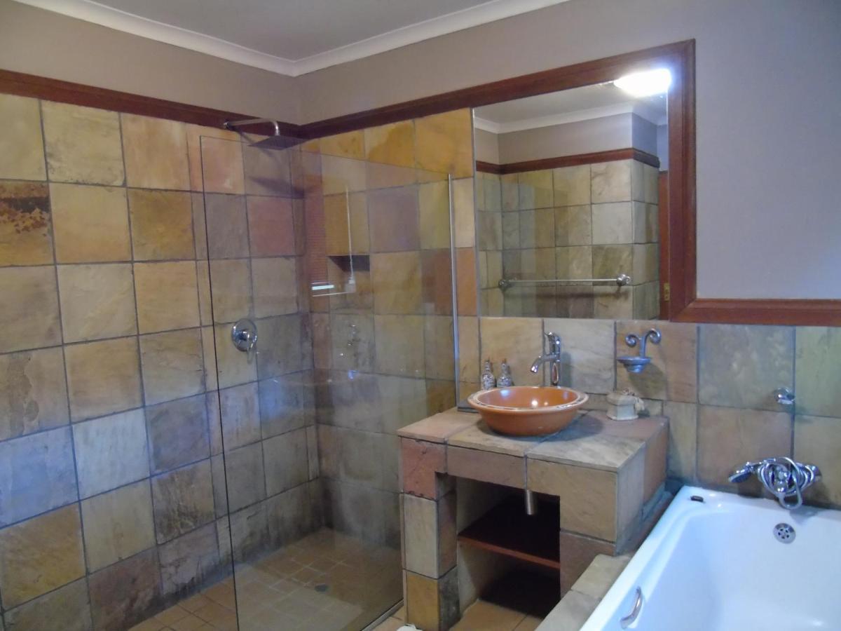 Da Gama Lake Cottages - Coral Tree And Cormorant Cottages ホワイトリバー エクステリア 写真
