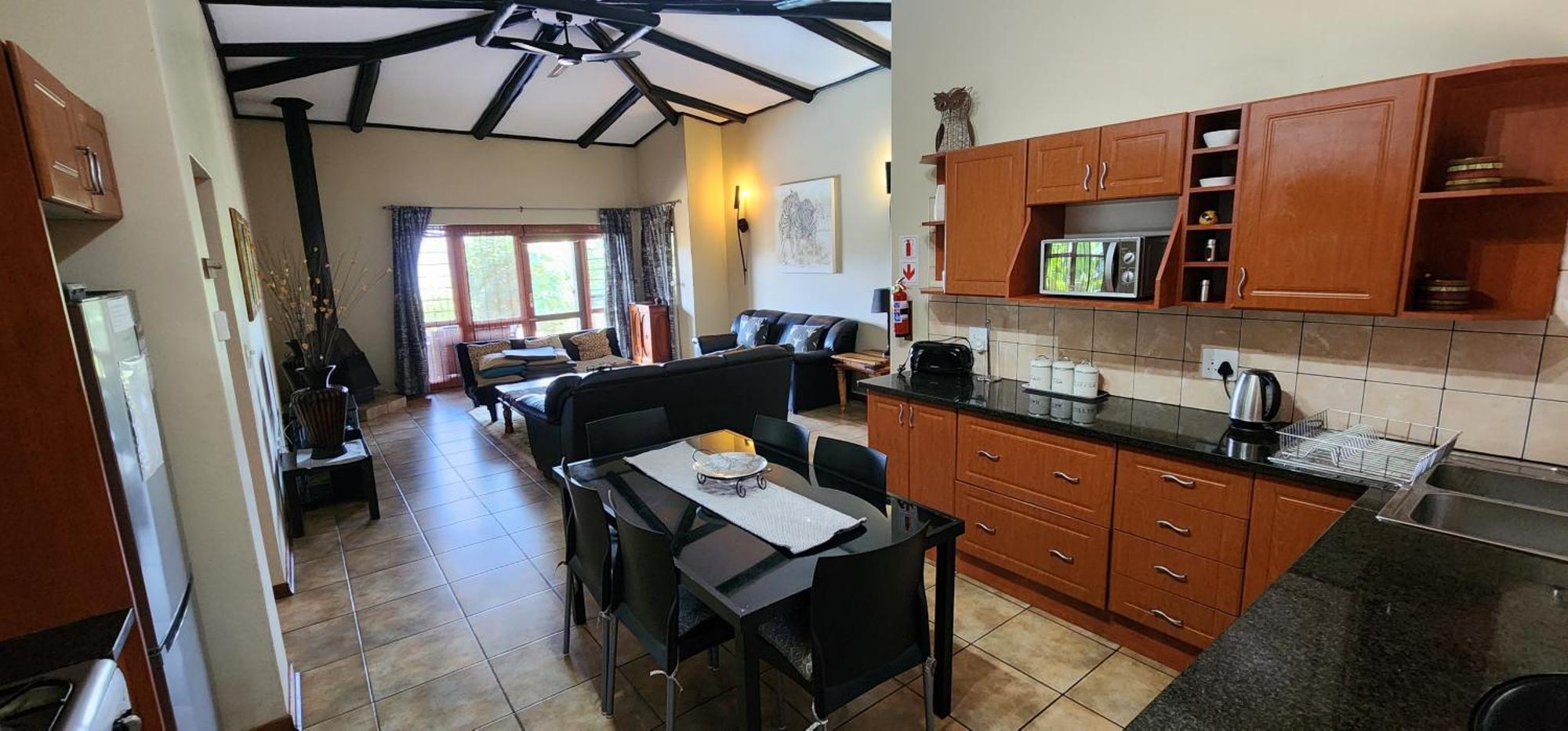 Da Gama Lake Cottages - Coral Tree And Cormorant Cottages ホワイトリバー 部屋 写真